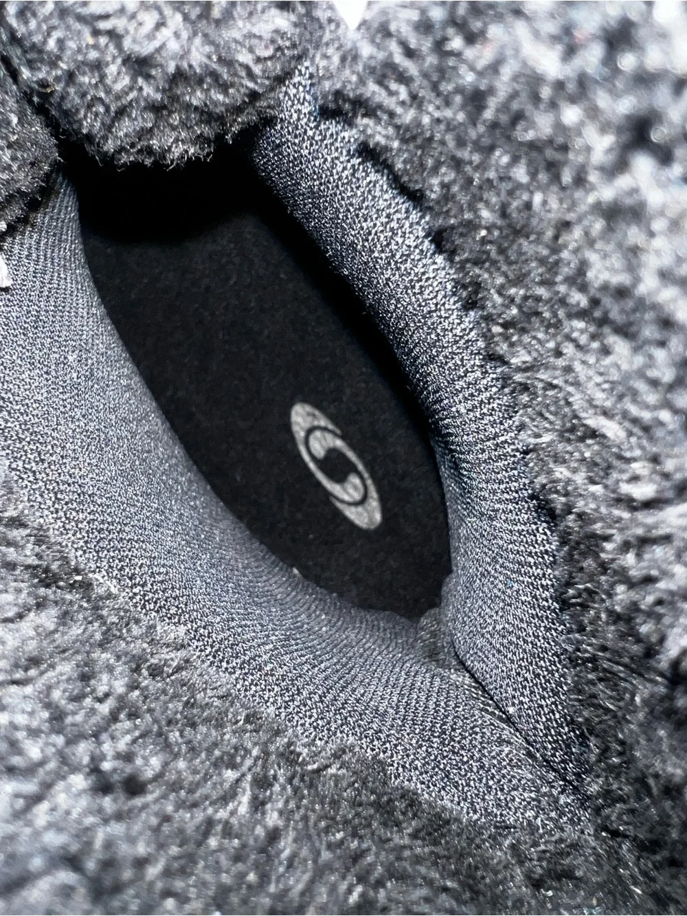 Salomon clean worn